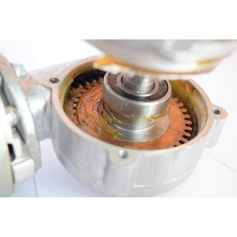 Мотор-редуктор із черв'ячною передачею для медогонки 12V 75W
