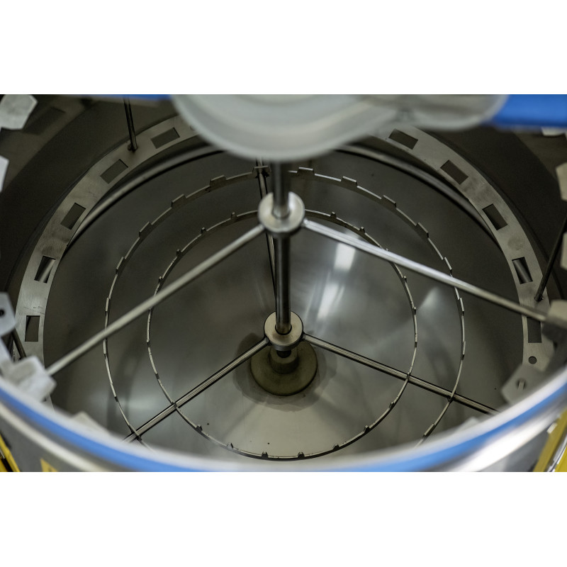 Медогонка радіальна Beestar МР-24 на 24 рамки з електроприводом 12/220 В